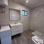 Sun & Pool Retreat Complex *