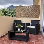Sun & Pool Retreat Complex *