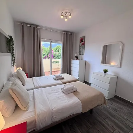 Sun & Pool Retreat Complex Appartement *
